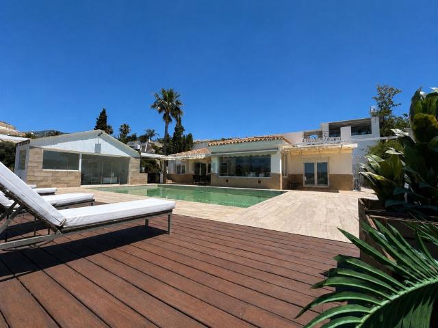 Casa en alquiler en Pueblo Mijitas, Costa del Sol Occidental