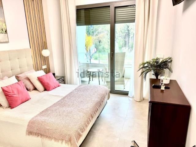 Casa en alquiler en Chaparral, Costa del Sol Occidental