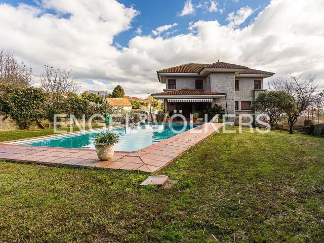 Casa en venta en Tirán, O Morrazo