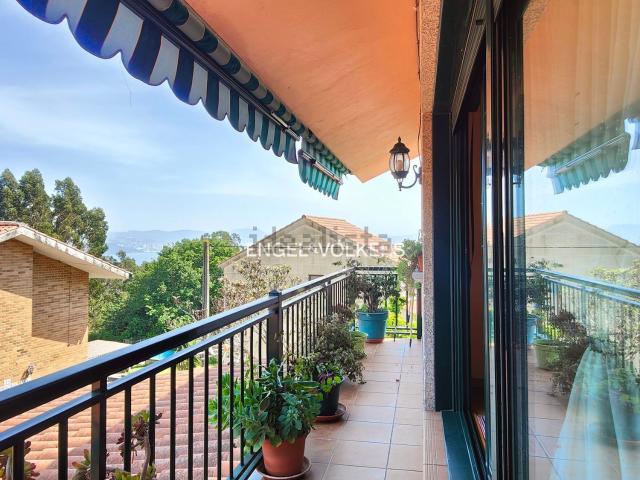 Casa en venta en Verducedo, O Morrazo