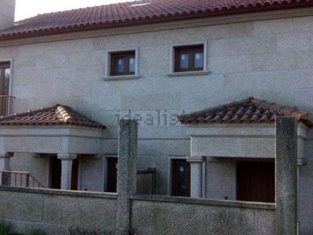 Casa en venta en Couso, O Morrazo