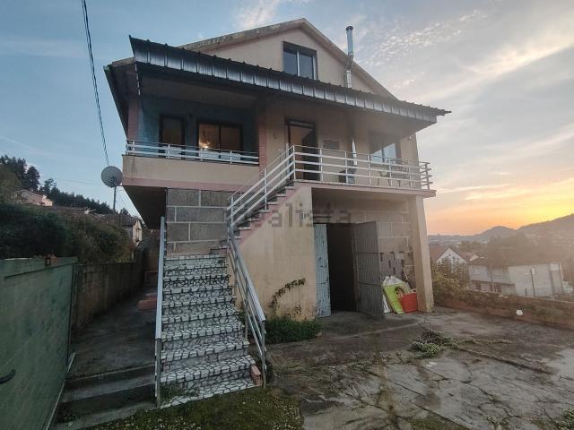 Casa en venta en Couso, O Morrazo