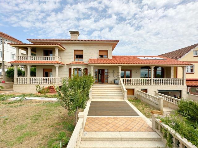Casa en venta en Tirán, O Morrazo
