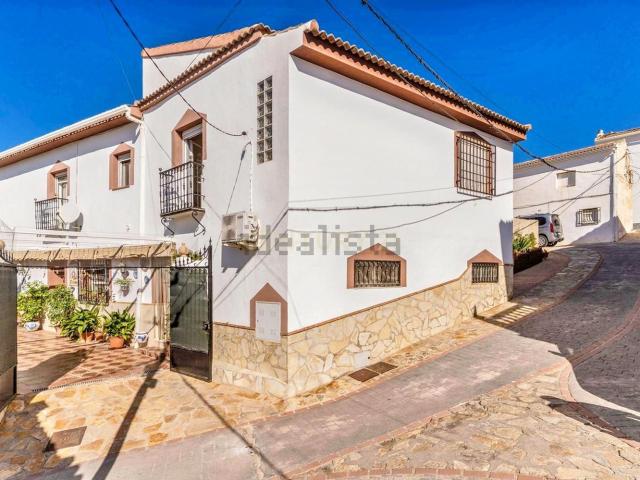 Casa en venta en Tózar, Moclín