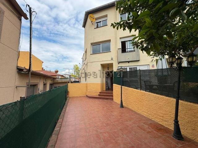 Casa en venta en Lourdes, Mollet del Vallès