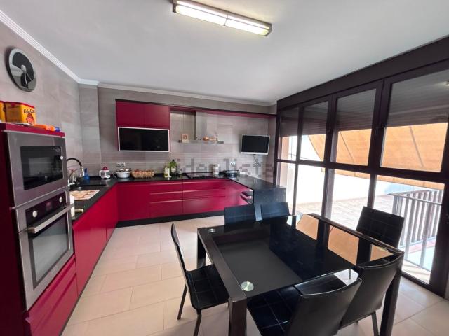 Casa en venta en Antequera, Andalucía