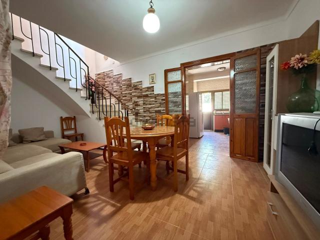 Casa en venta en Antequera, Andalucía