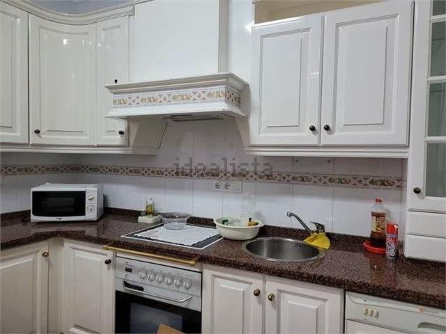 Casa en venta en Antequera, Andalucía