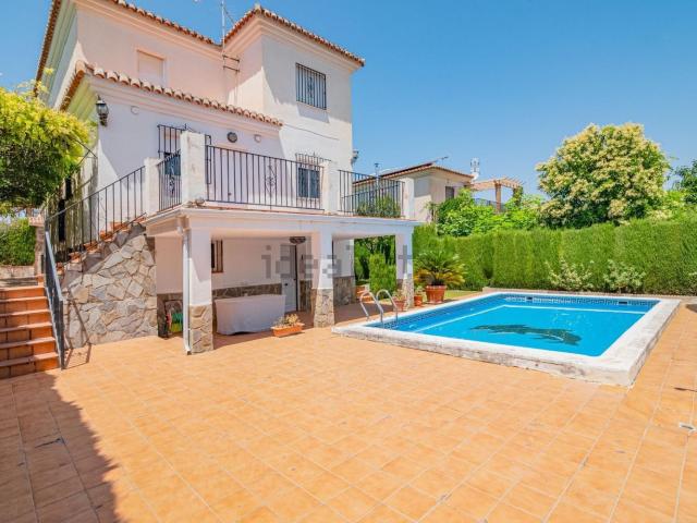 Casa en venta en Monachil, Granada
