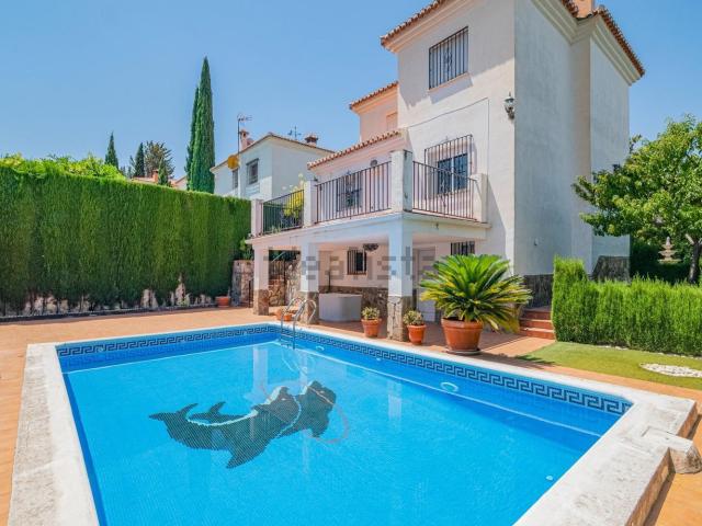 Casa en venta en Monachil, Granada