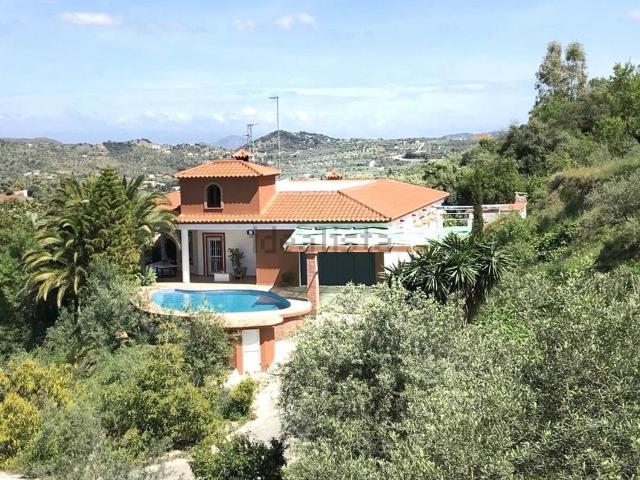 Casa en venta en Monda, Málaga