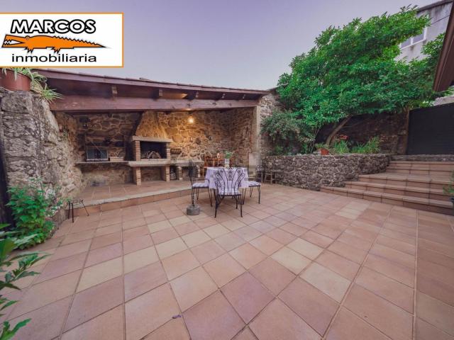 Casa en venta en O Condado, Galicia