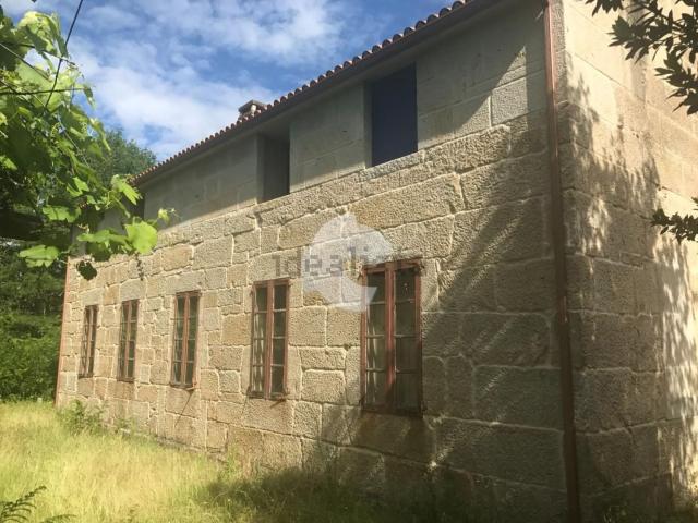 Casa en venta en Mondariz-Balneario, O Condado