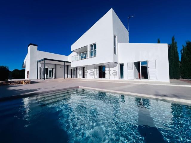 Casa en venta en el Vinalopó Mitjà / El Vinalopó Medio, Valencia