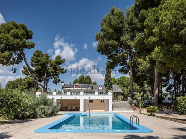 Casa en venta en el Vinalopó Mitjà / El Vinalopó Medio, Valencia