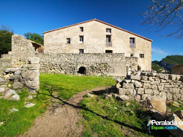 Casa en venta en Garrotxa, Catalunya