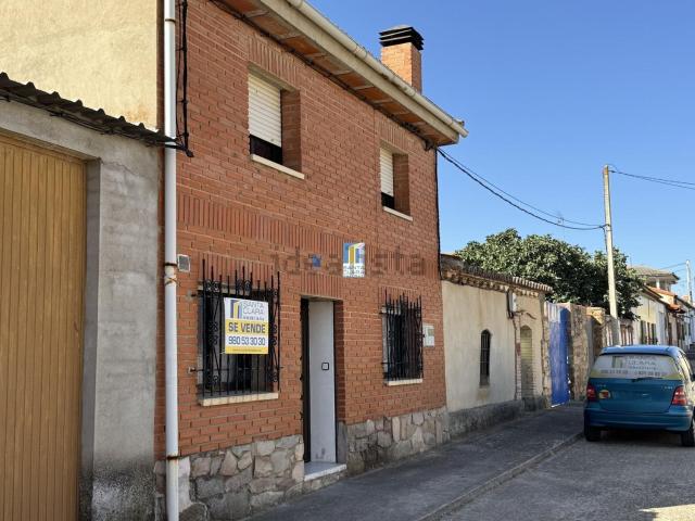 Casa en venta en Montamarta, Zamora
