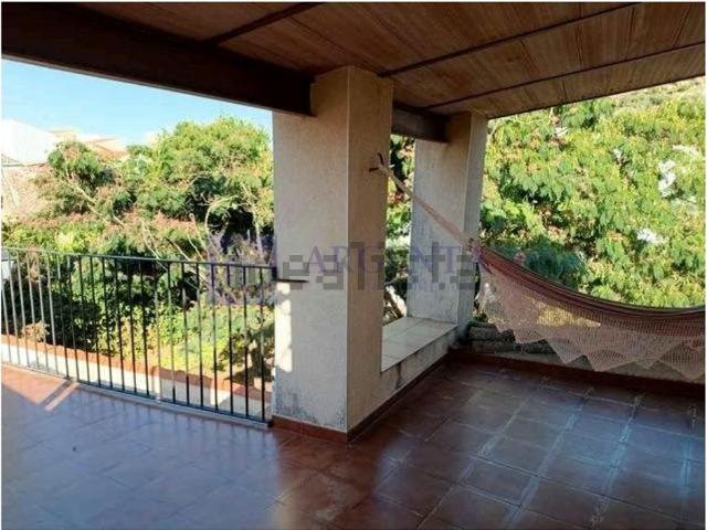 Casa en venta en Montánchez, Extremadura