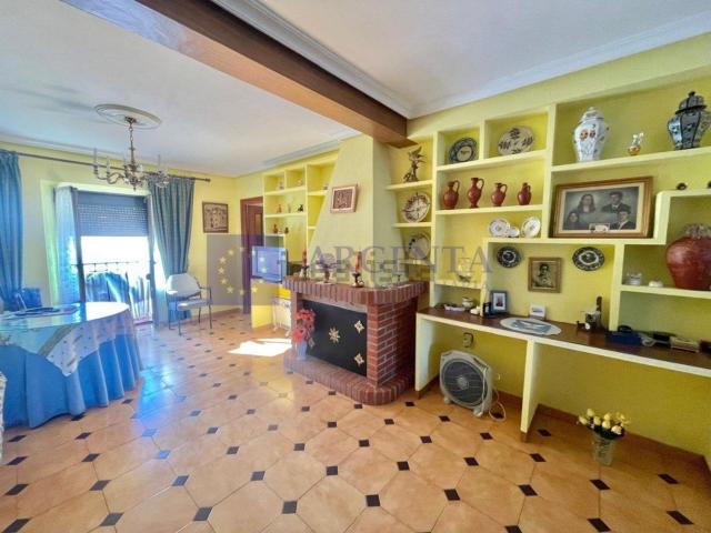 Casa en venta en Montánchez, Extremadura