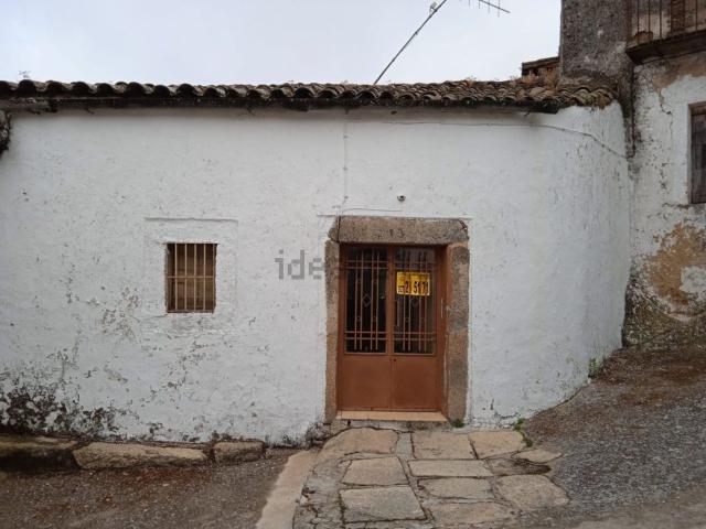 Casa en venta en Montánchez, Extremadura
