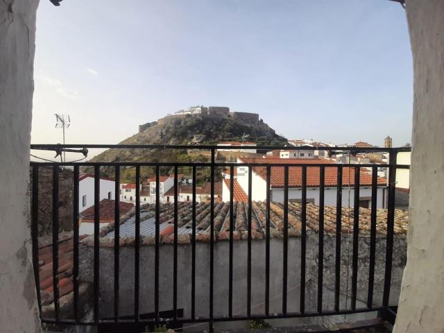 Casa en venta en Montánchez, Extremadura