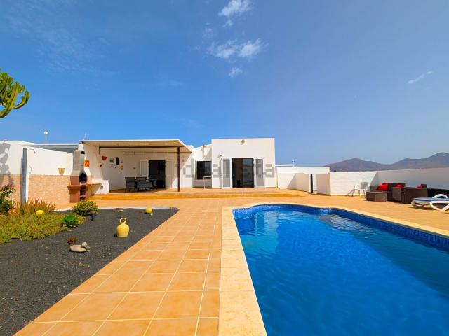 Casa en venta en Montaña Roja, Yaiza