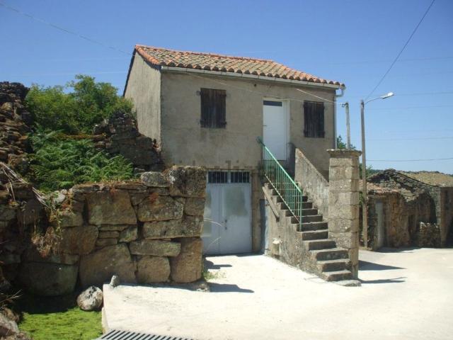 Casa en venta en Terra de Caldelas, Galicia