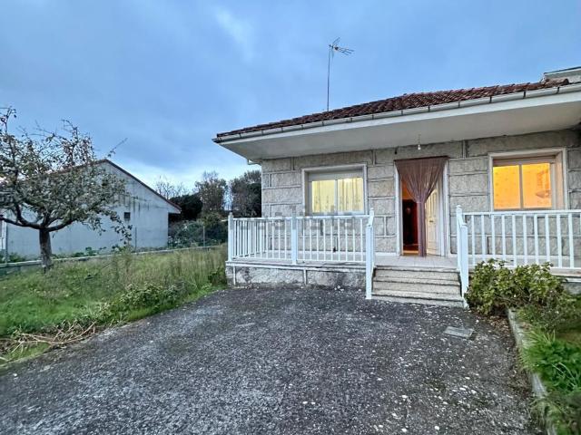 Casa en venta en Monterrei