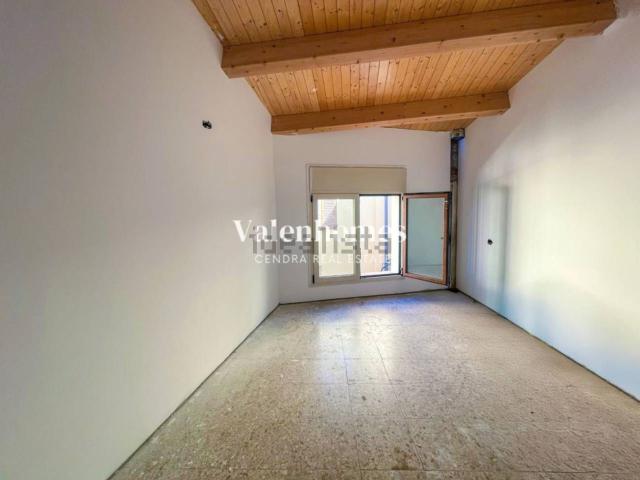 Casa en venta en Montgai, Lleida