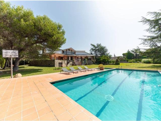 Casa en venta en Montornès Centre, Vallès Oriental