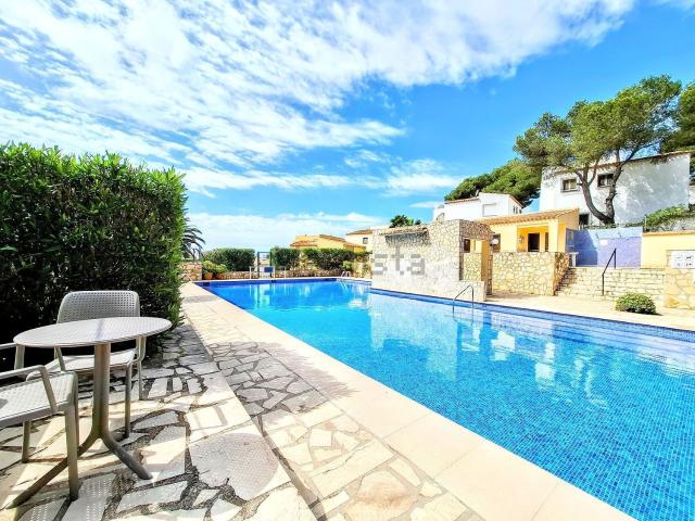 Casa en venta en Teulada, La Arnella