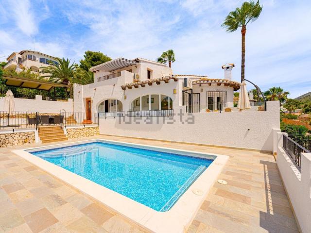Casa en venta en Moraira, la Marina Alta