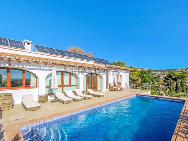 Casa en venta en Moraira, la Marina Alta