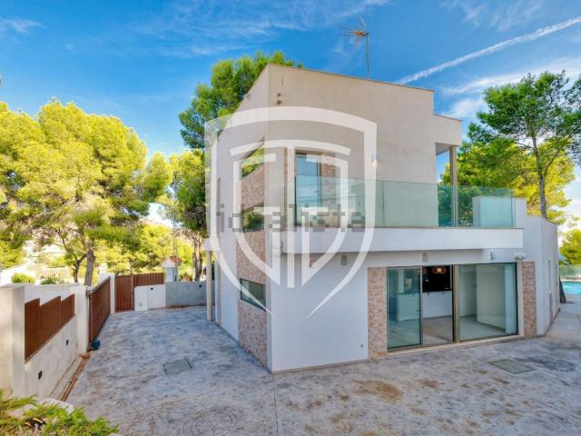 Casa en venta en Moraira, la Marina Alta