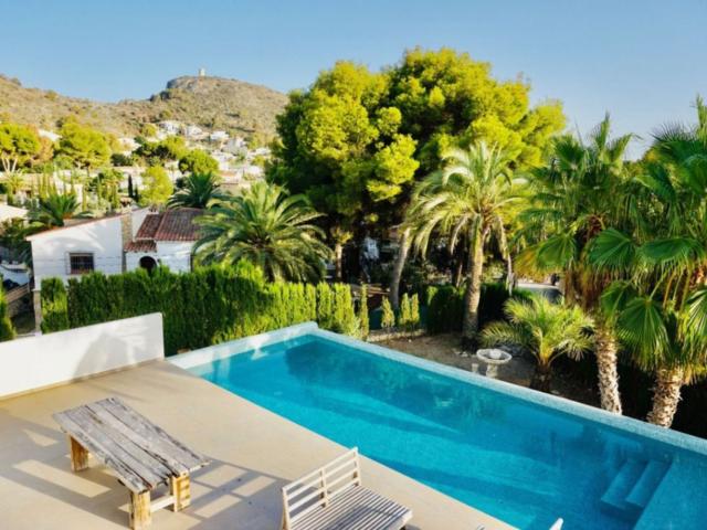Casa en venta en Moraira, la Marina Alta