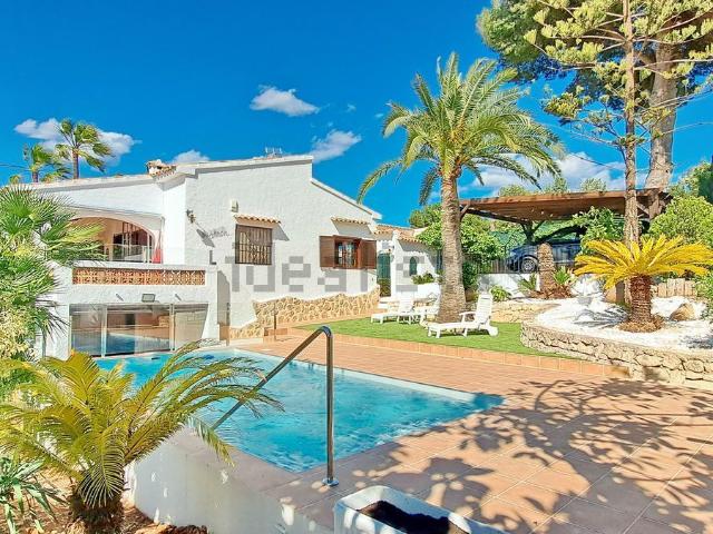 Casa en venta en Moraira, la Marina Alta