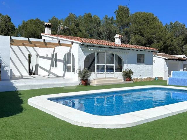 Casa en venta en Moraira, Teulada