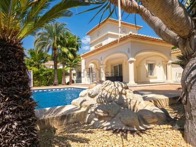 Casa en venta en Moraira, la Marina Alta