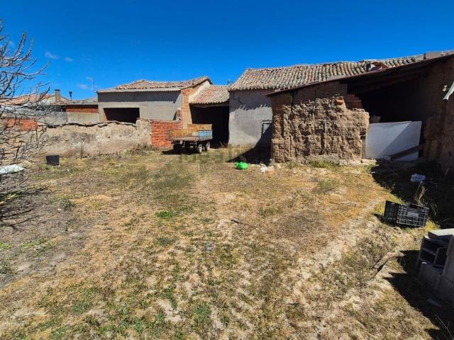Casa en venta en Morales De Toro, Castilla y León