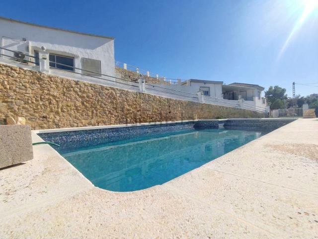 Casa en venta en Urbanització El Garroferal, l'Alacantí