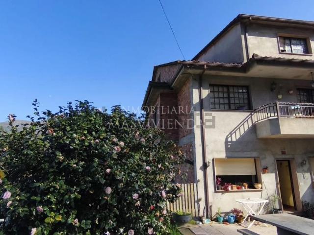 Casa en venta en Mos, Vigo
