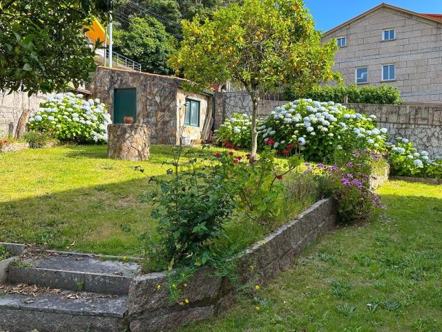 Casa en venta en Mos, Vigo