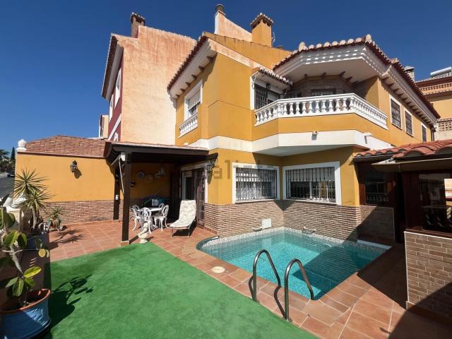 Casa en venta en Motril