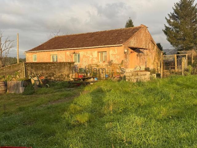 Casa en venta en Mourente, Deza