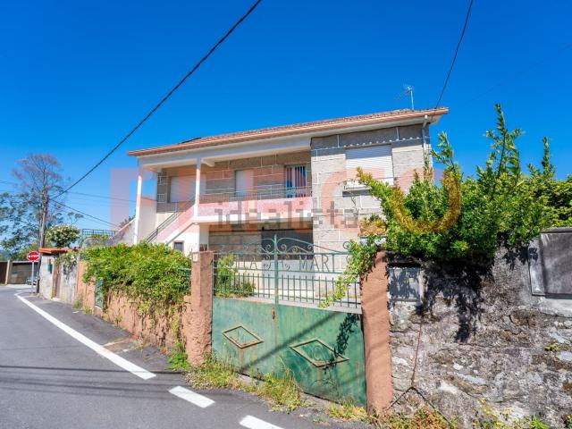 Casa en venta en Mourente, Deza