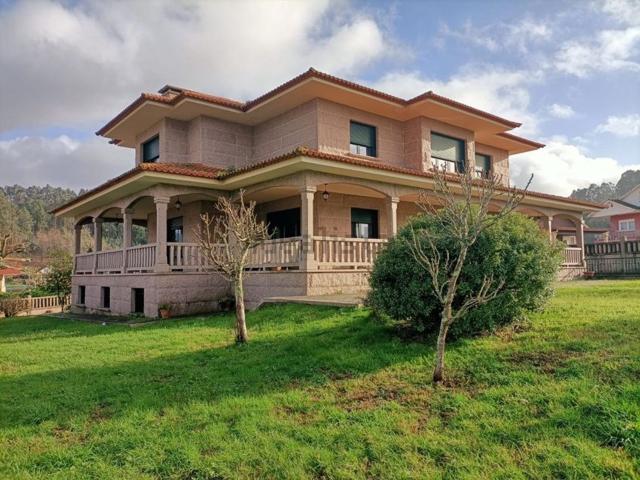 Casa en venta en Mourente, Pontevedra