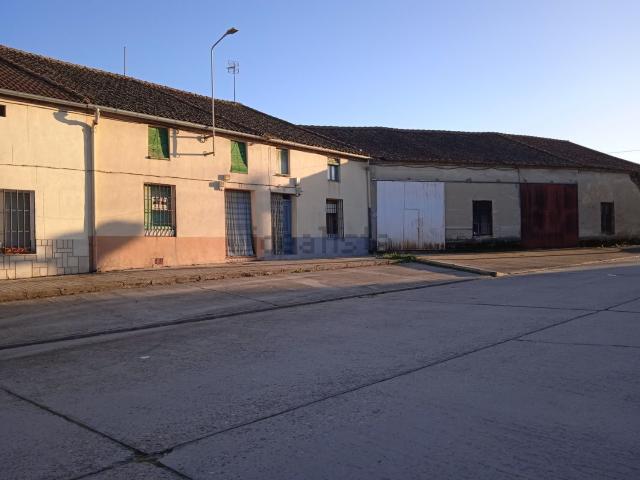 Casa en venta en Mozoncillo, Segovia