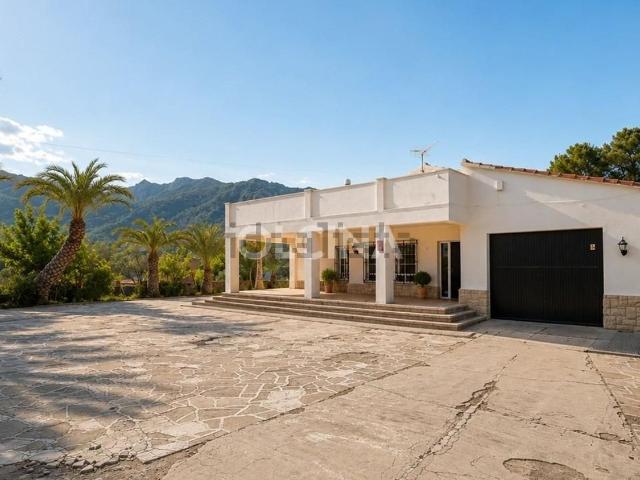 Casa en venta en el Comtat, Valencia