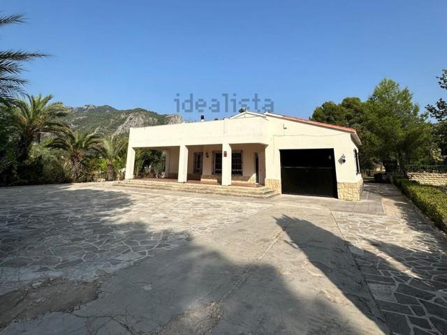 Casa en venta en el Comtat, Valencia