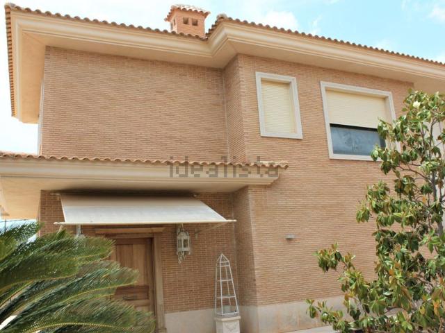 Casa en venta en les Penyetes, l'Alacantí
